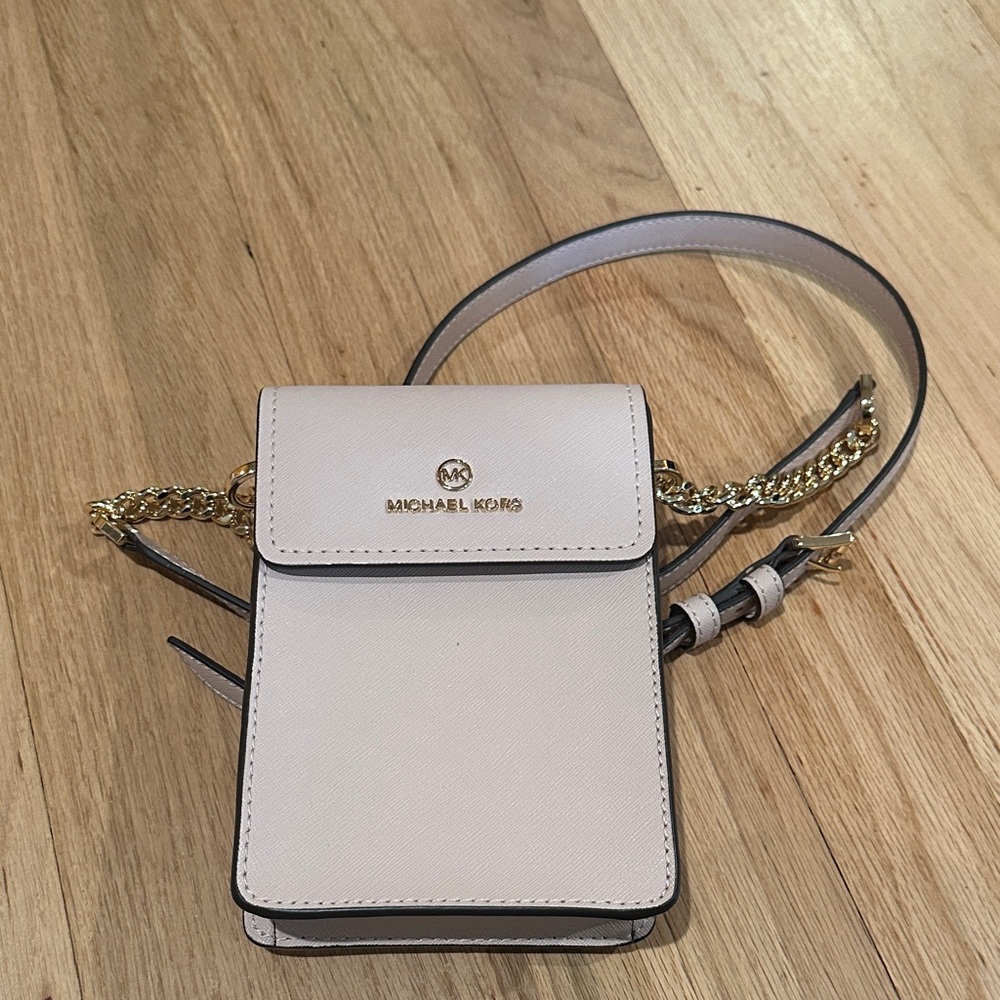 Michael Kors Blush Crossbody Bag with Gold Chain